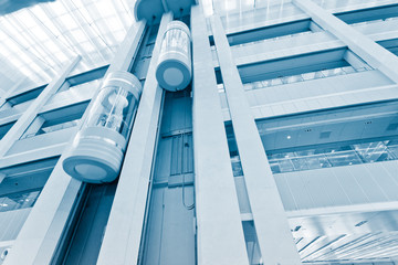 Список производителей лифтов в Бельгии