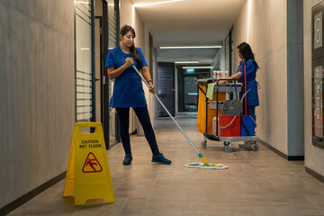 Janitorial service in Canada, Part 7/8