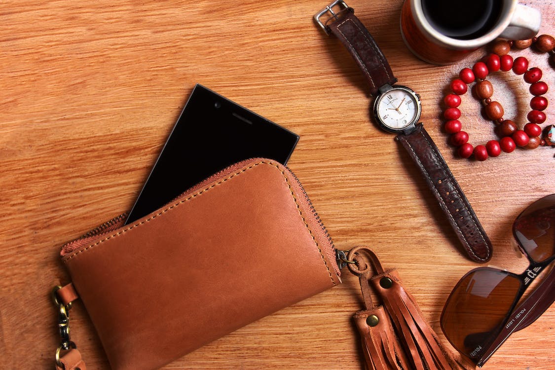 Shoes, Bags, Leather and Related Industries Company List in Iran
İran Ayakkabı, Çanta, Deri ve İlgili Sanayiler Firma Listesi