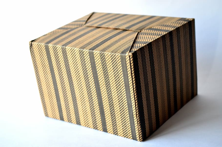 Cardboard Box Packaging Importers in The Netherlands, HS Code 481910