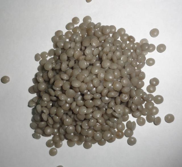 LLDPE Honey Color Granule