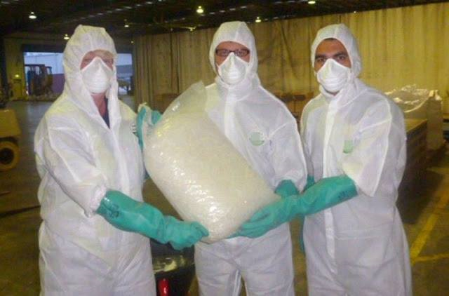 Binary Xp*losive Chems