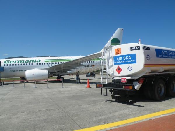 Rigid Type Aircraft Refuelling