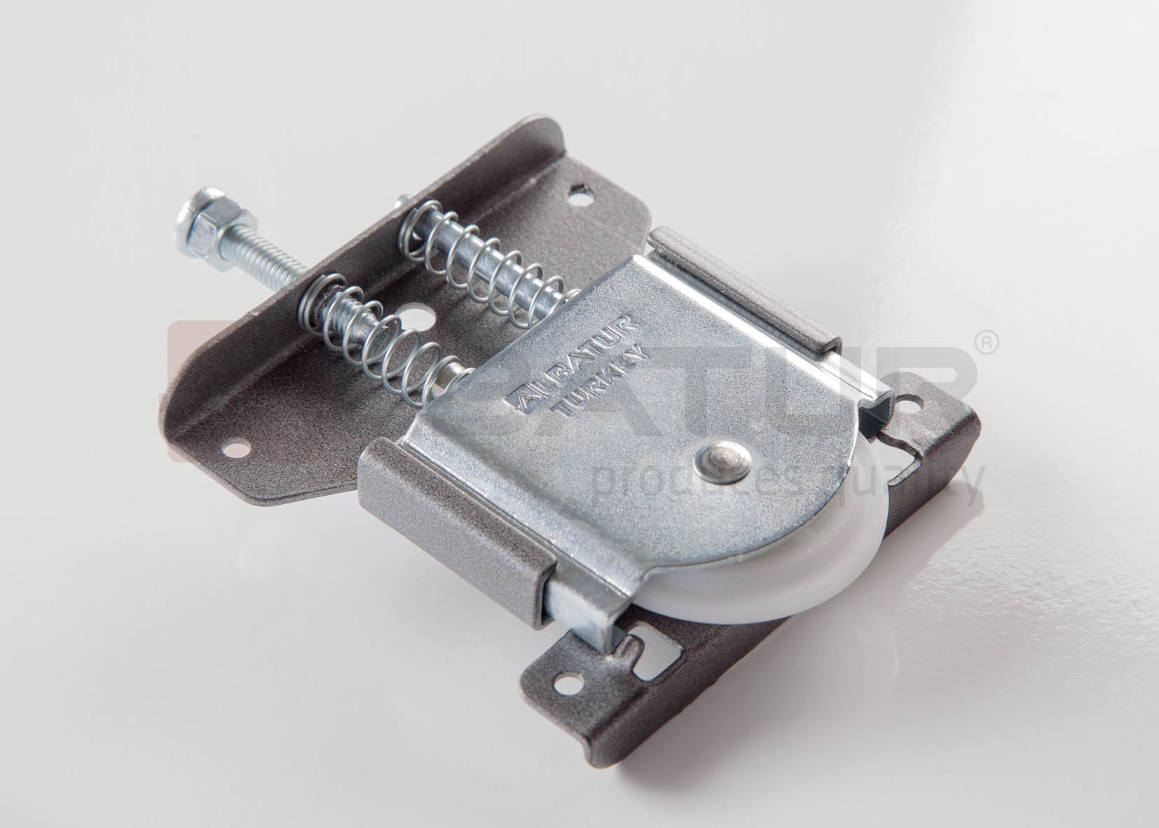 ADJUSTABLE SLIDING DOOR SYSTEM