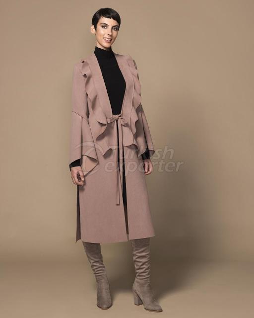 trenchcoat volant