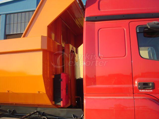 Car-top half-pipe damper