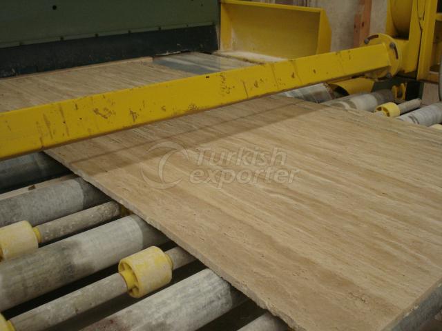 VEINCUT TRAVERTINE -BRUSHED SURFACE