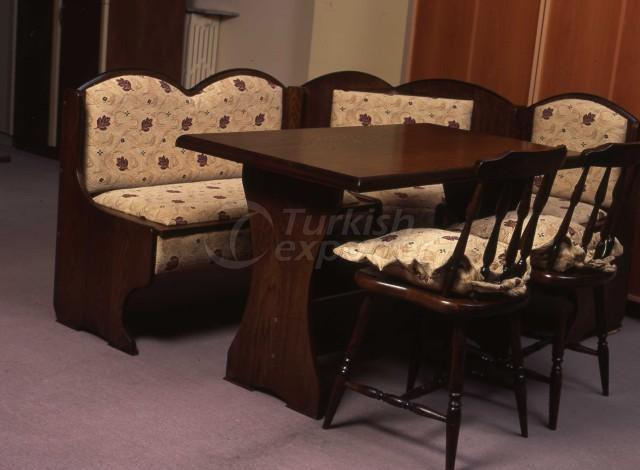 Perver Dining Room Furniture Set