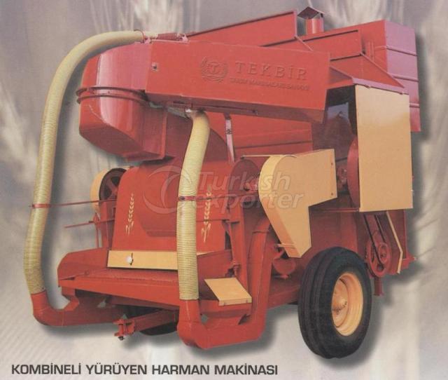 AGRICULTURAL COMBINED MOVING THRESHER