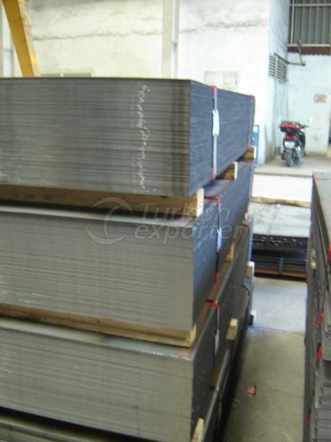 الصفائح المكبوسة