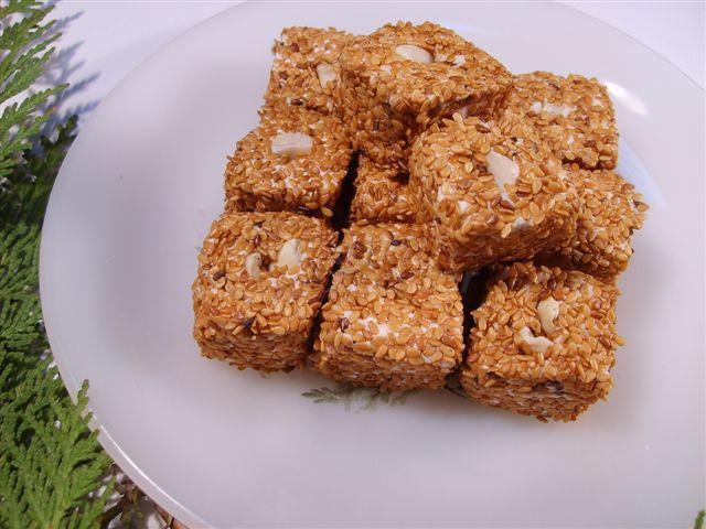 Turkish Delight Sesame Coated Nutty