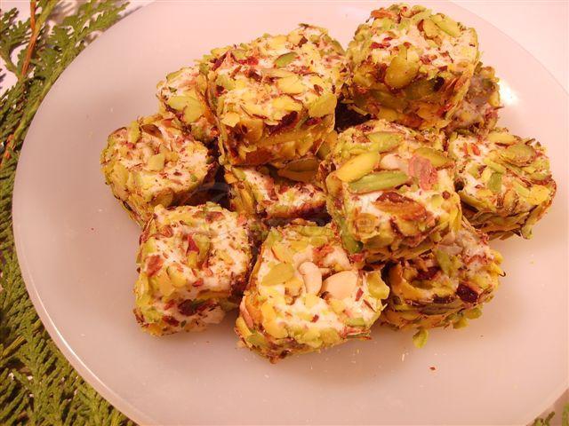Turkish Delight Minced Pistachio Coated