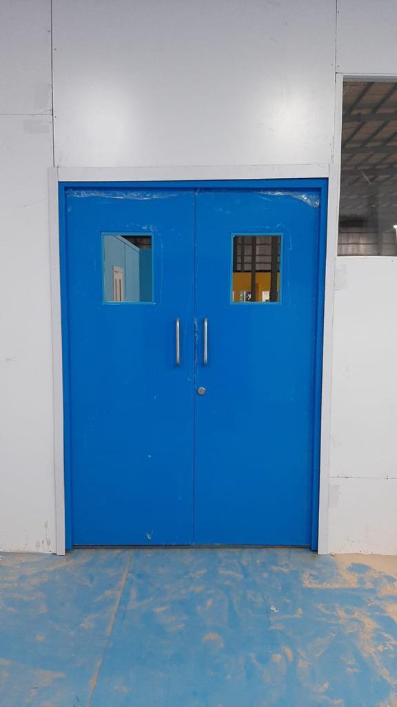 Fire retardant doors