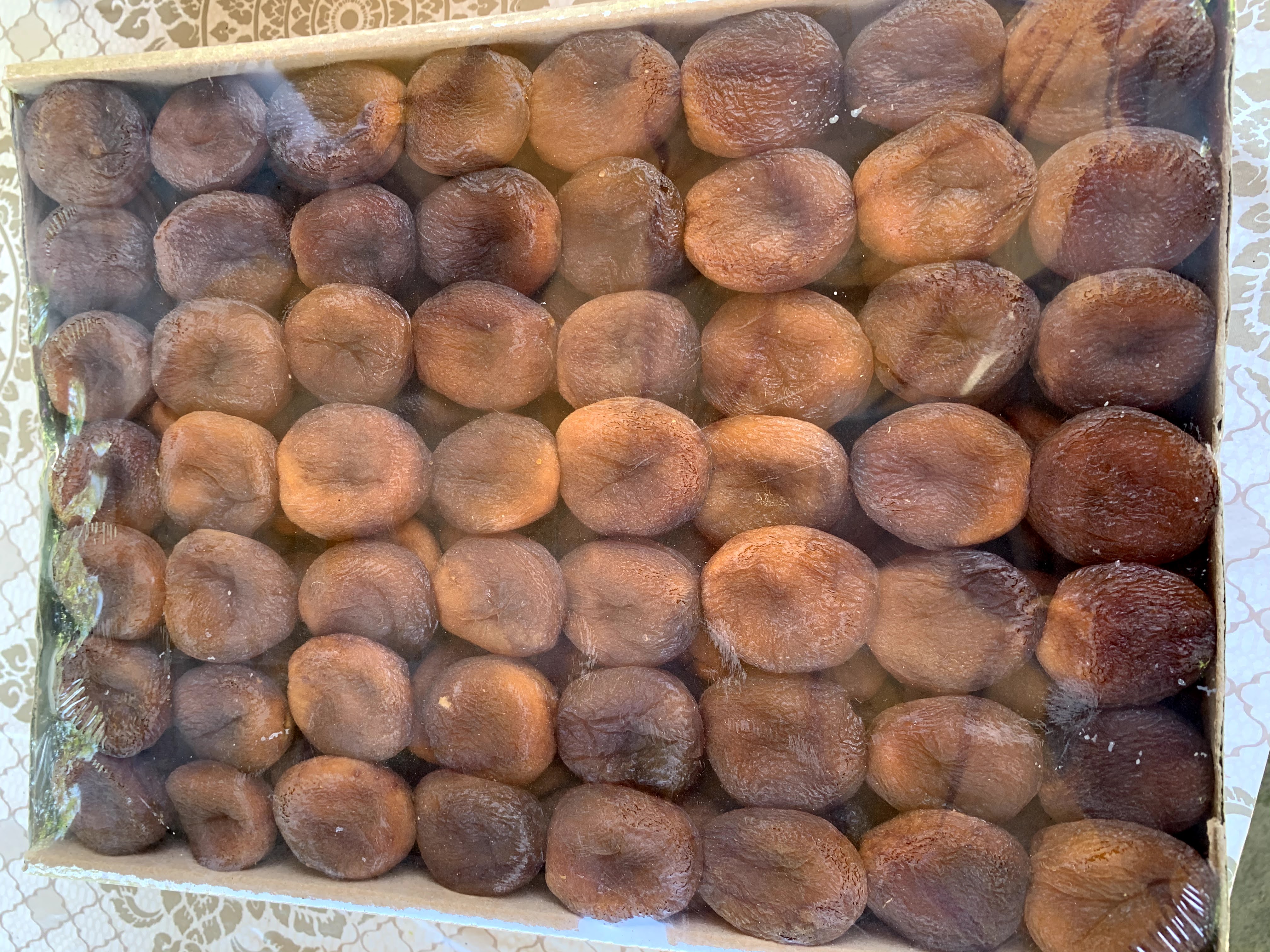 Dried apricot