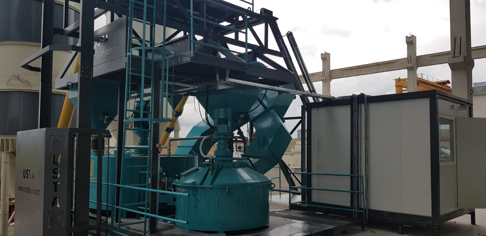 compact concrete batching plant