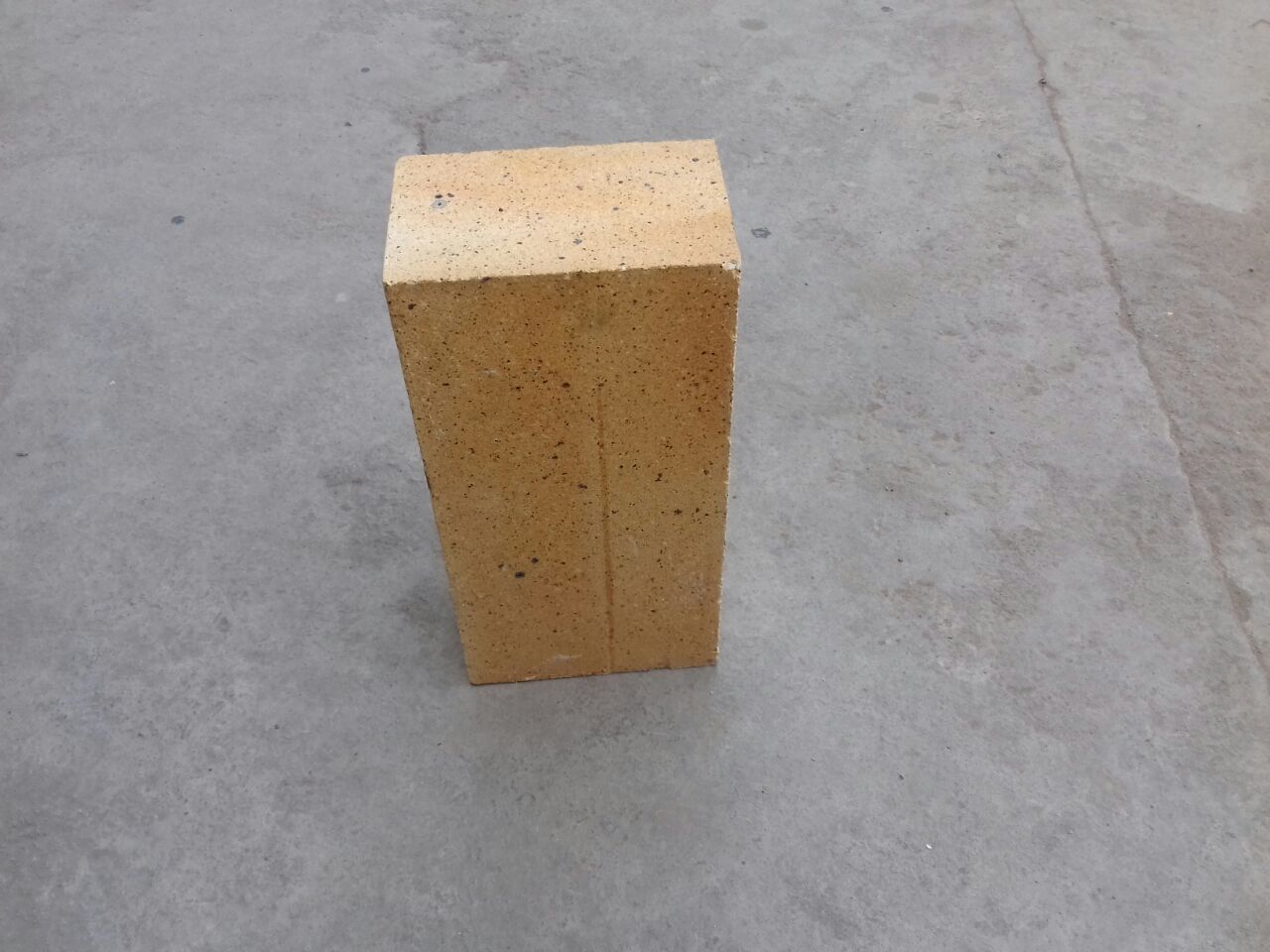 FIRECLAY BRICKS