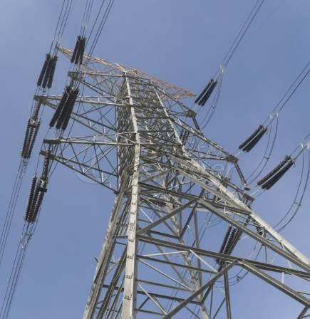 اعمدة خطوط نقل الطاقة الكهربائية