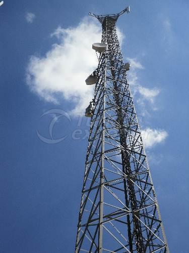 اعمدة سحب هوائيات شبكات موبايل