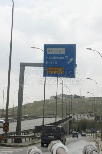 اعمدة لوحات اعلانات