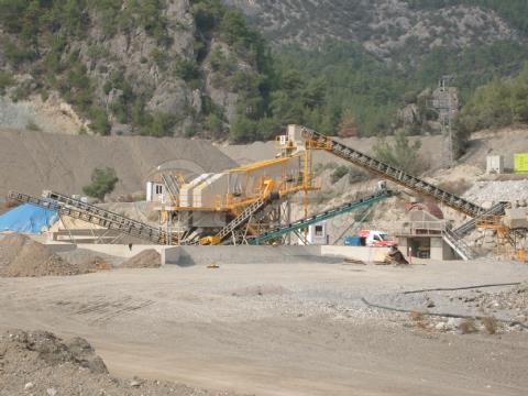 Instalaciones de detección y lavado de material de arroyos