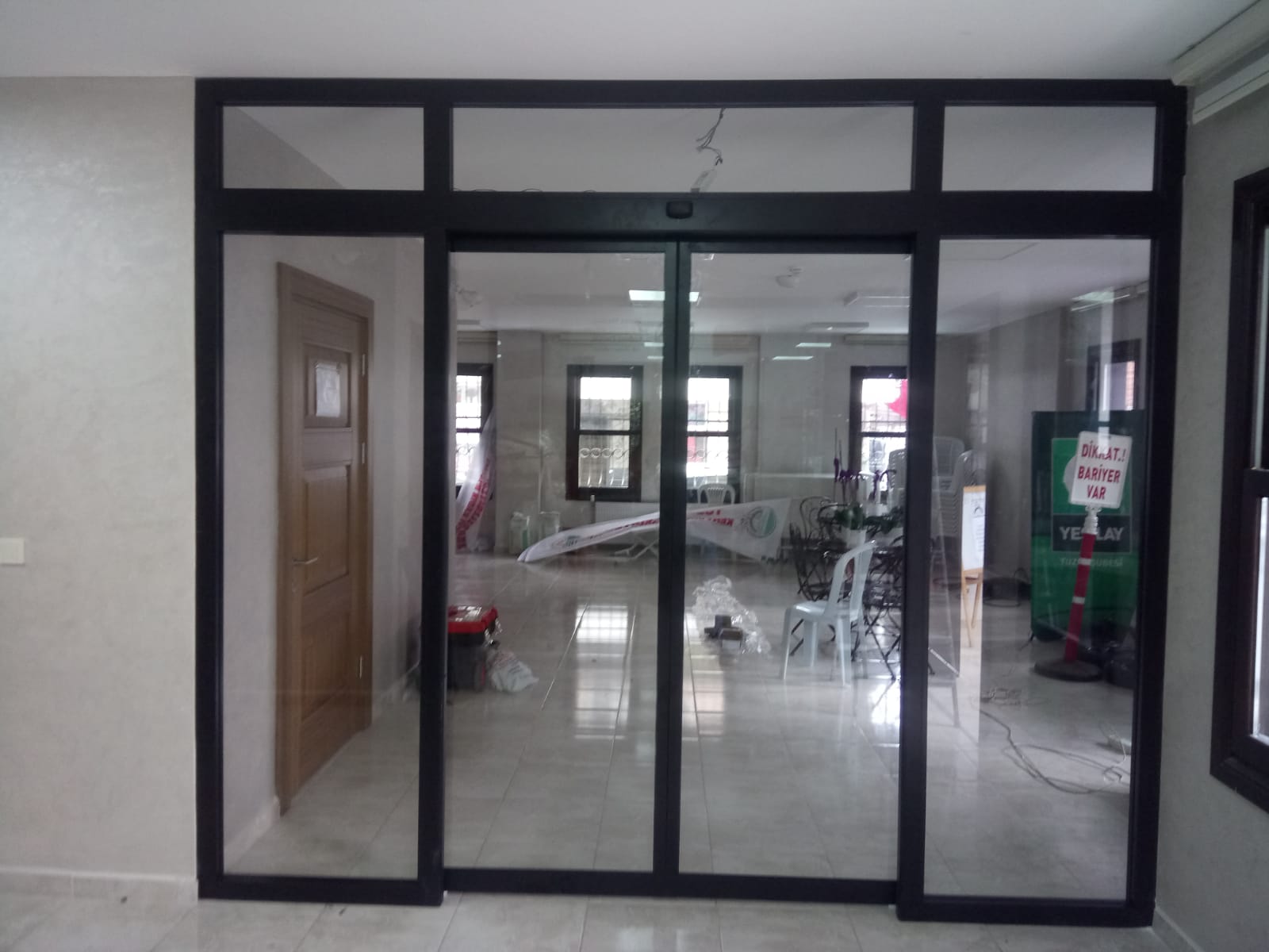 Sliding Door Operator 