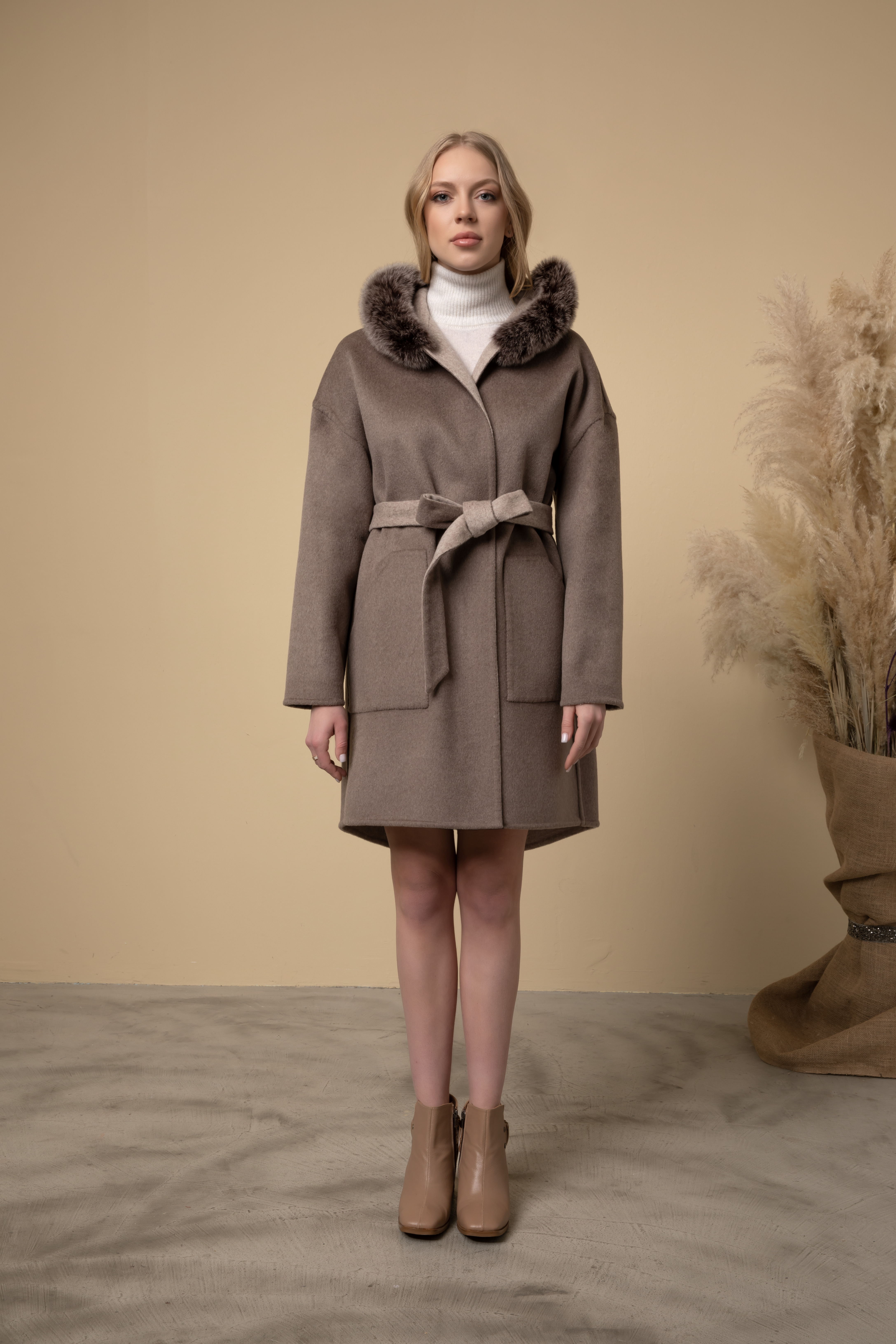 WOMEN'S  REVERSIBLE CASHMERE COAT WITH SILVER FOX HOODED