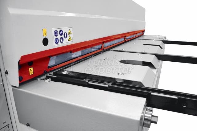 Direct Gear Motorized Guillotines