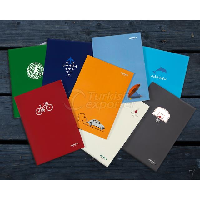 Cuadernos A4 de cartón