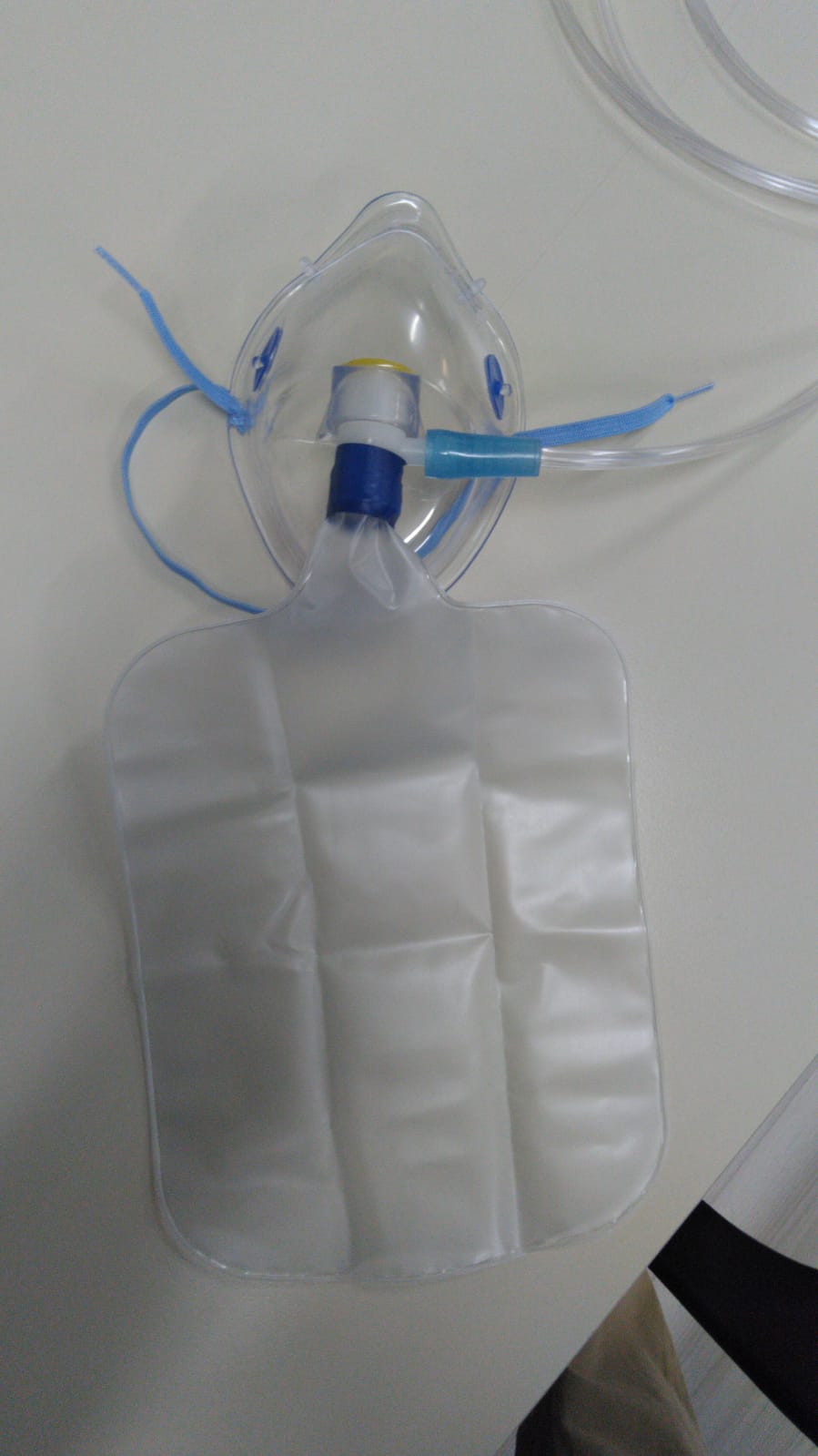 Oxygen Mask With Reservoir Bag