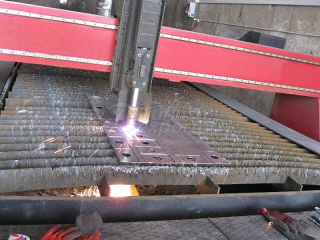 Steel and Chrome Spiral Leaf