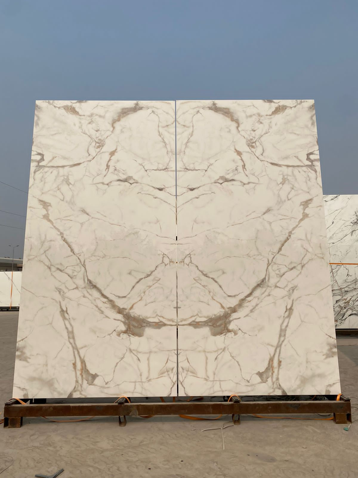 Calacatta Machia Vechia 160x320 CM Porcelain Slab