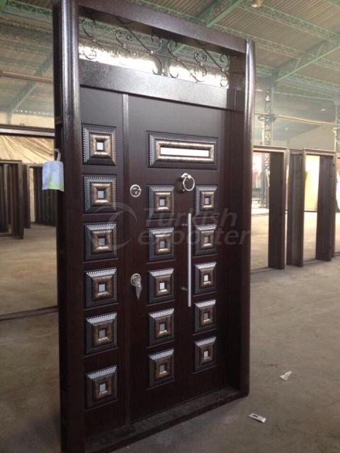 SPECIAL DESIGNED DOORS