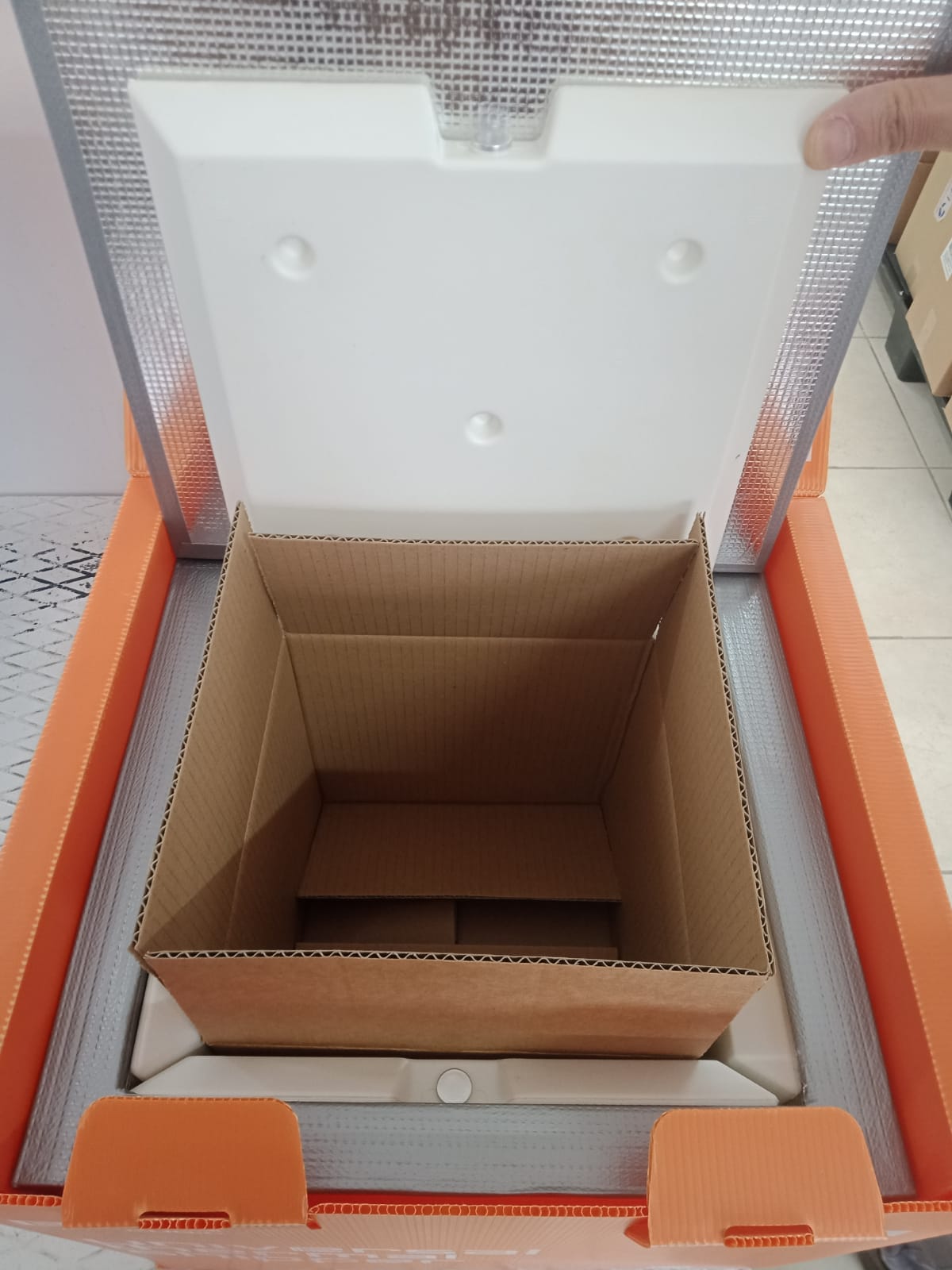 SOFRIGAM - ELITE CUBIC PARCEL SHIPPER - 12L 