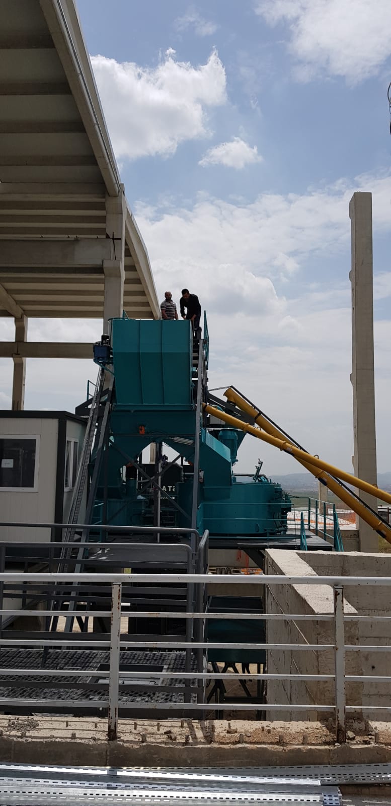 compact concrete batching plant