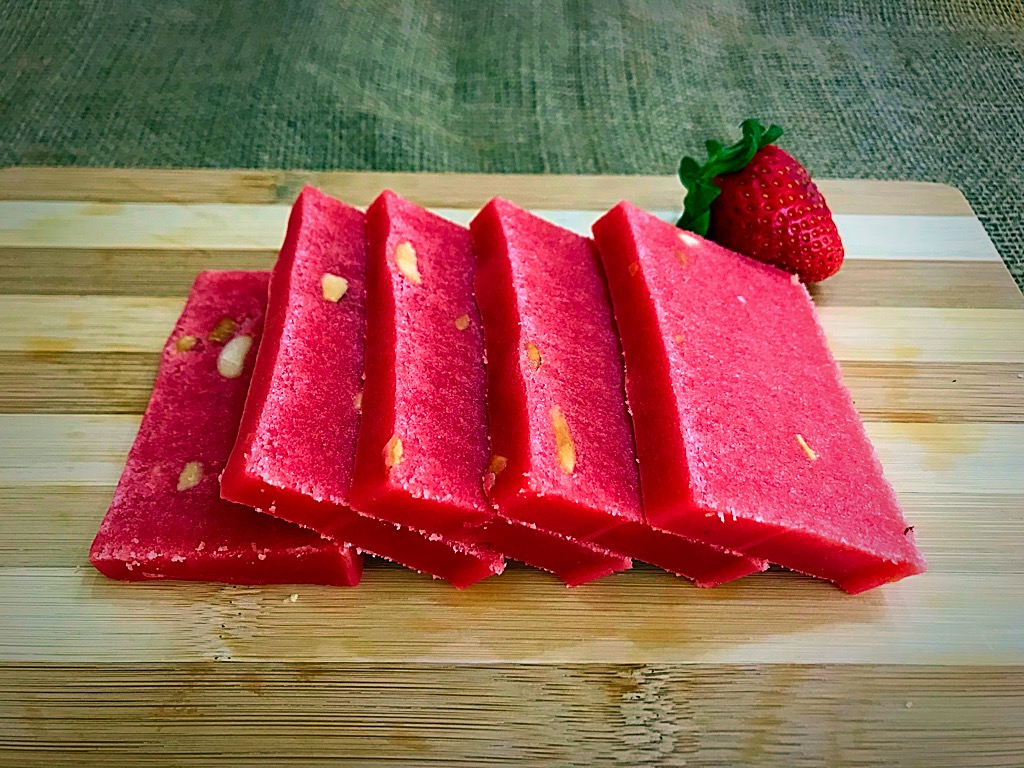 Semolina Halva with Strawberry