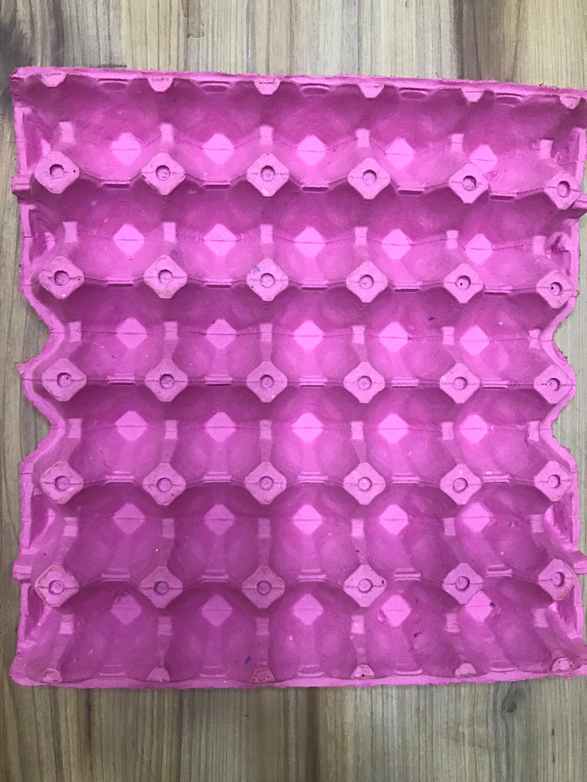 Pink 30-Egg Tray