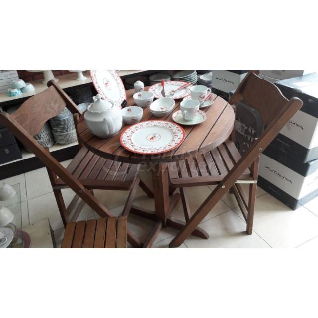 Wooden Round Table