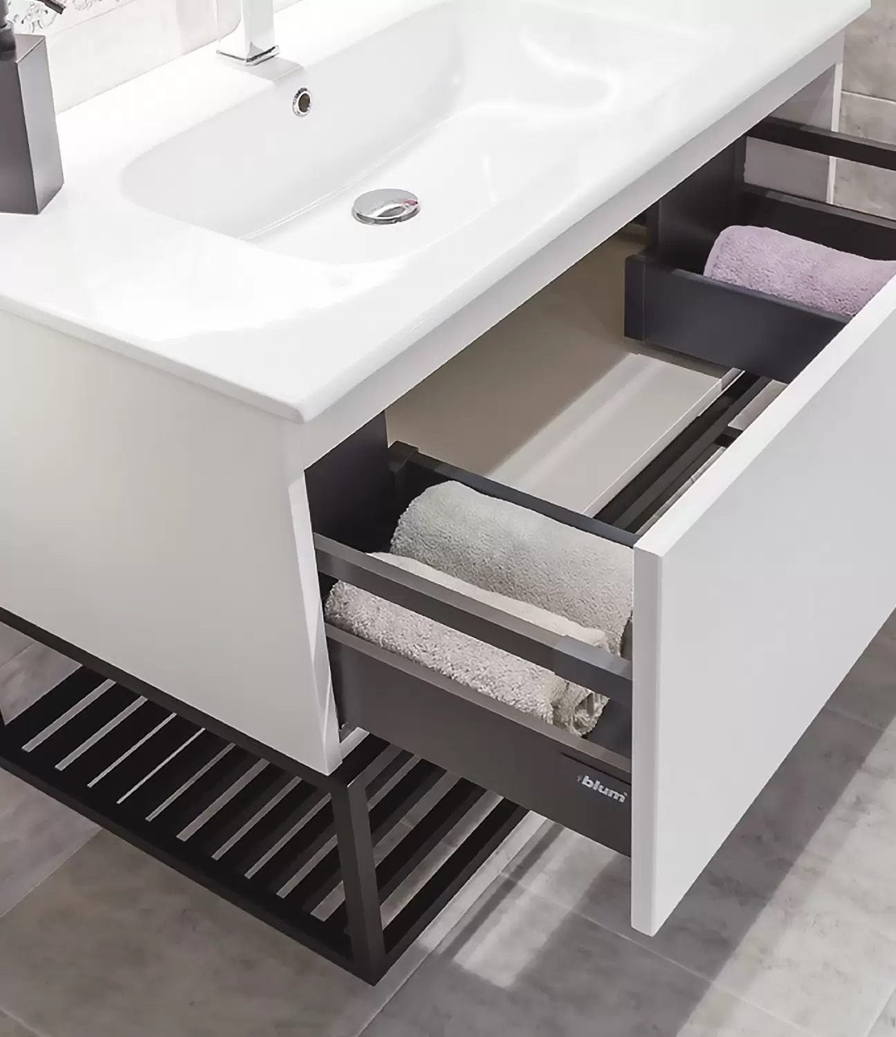 META BATHROOM CABINET