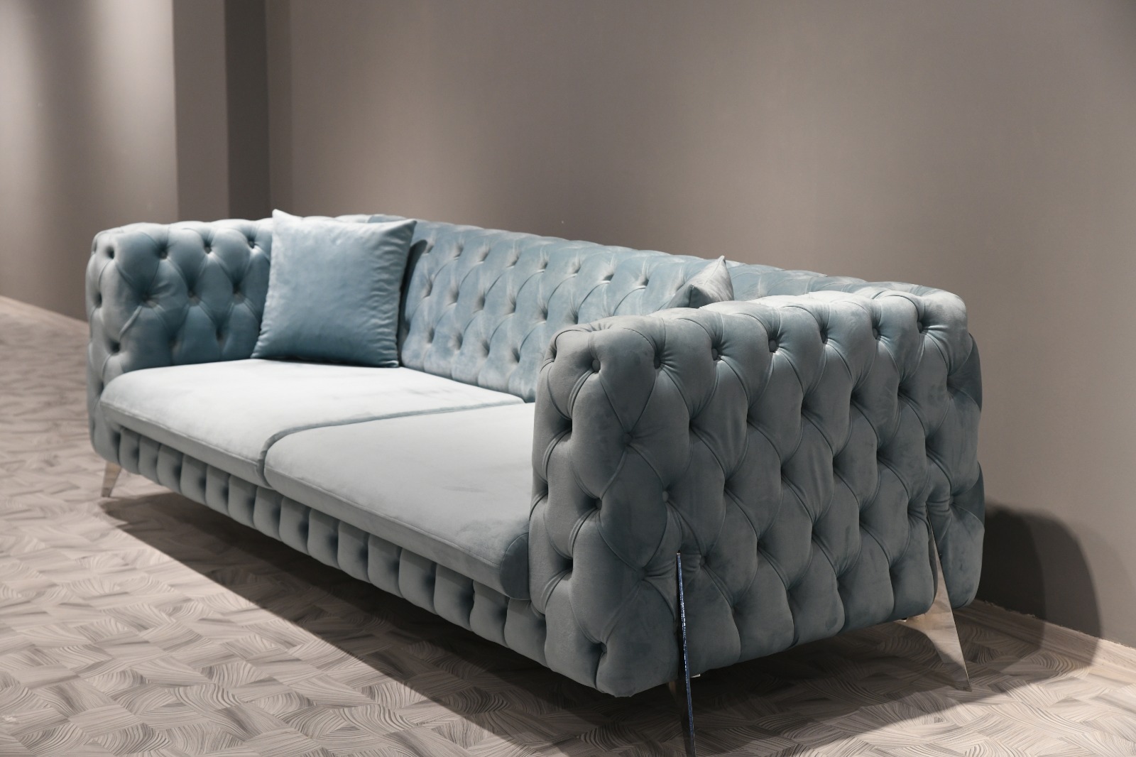 Savier Model Sofa Set