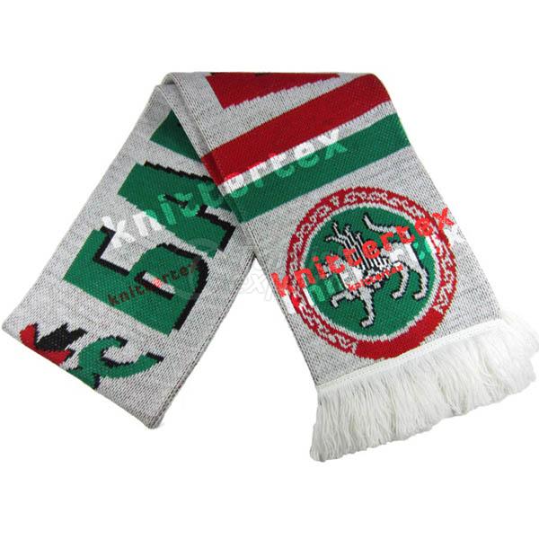 Round Crest Patterned Fan Scarf