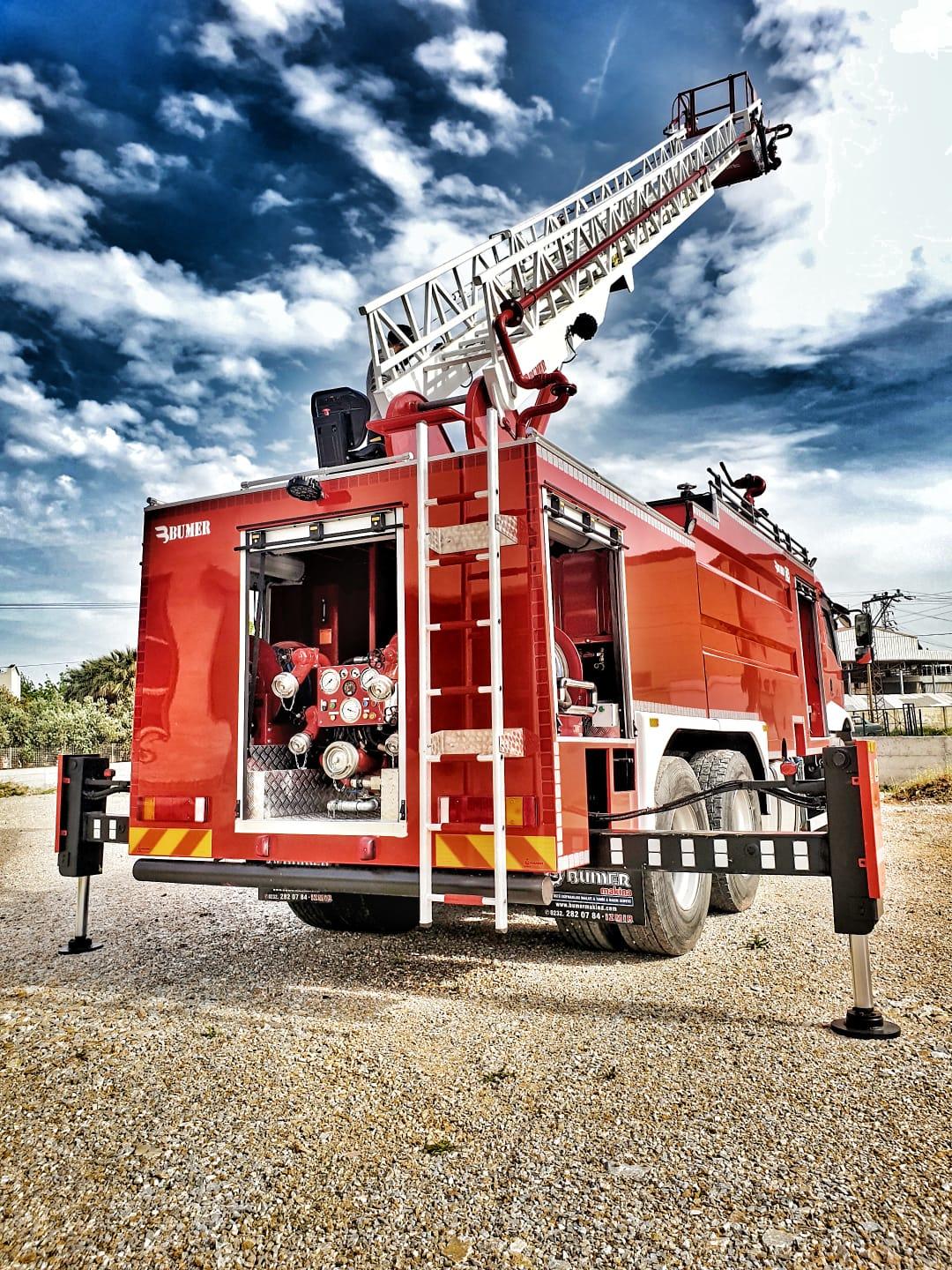 Caminhão de bombeiros