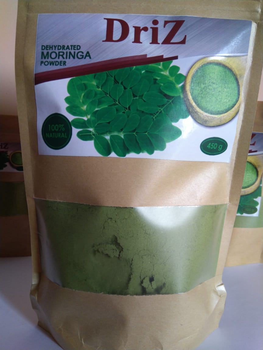 Dehydrated moringa powder