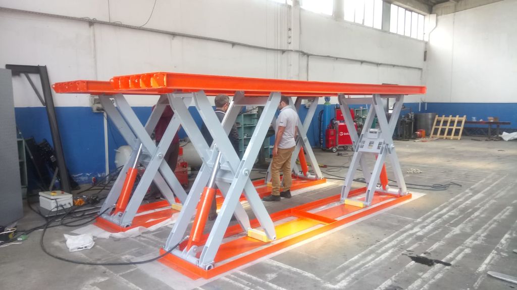 scissor loading platform