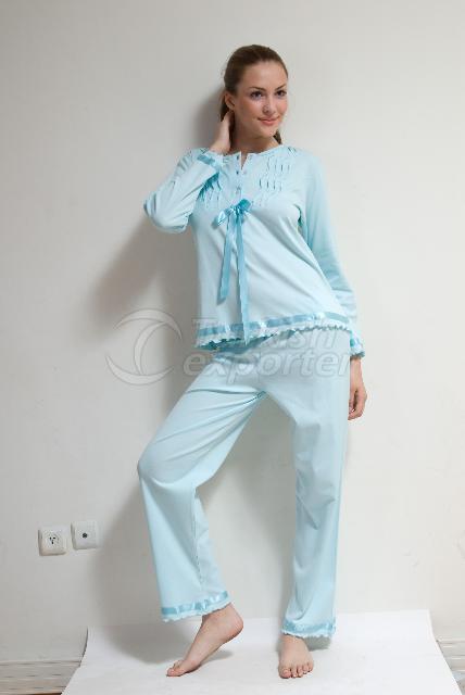 MELISSA WOMEN PYJAMAS 100 % COTTON. EMRODERIED AND HAND STICHED