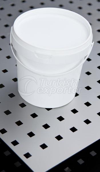 Round Pail and Bowls 131021