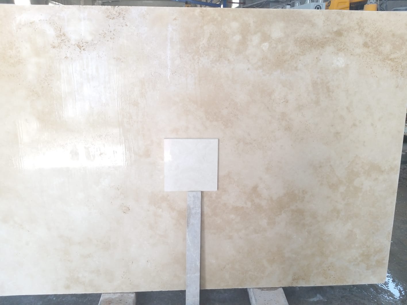 Travertine Crosscut