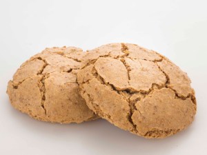 Hazelnut Crack Cookies