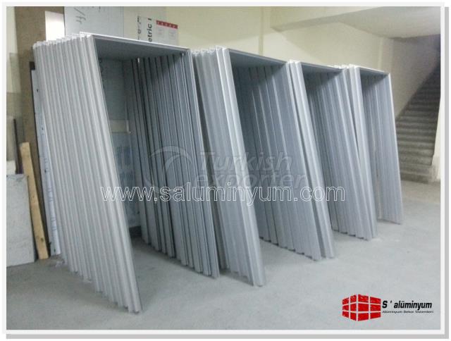 ALUMINUM WALL FRAME