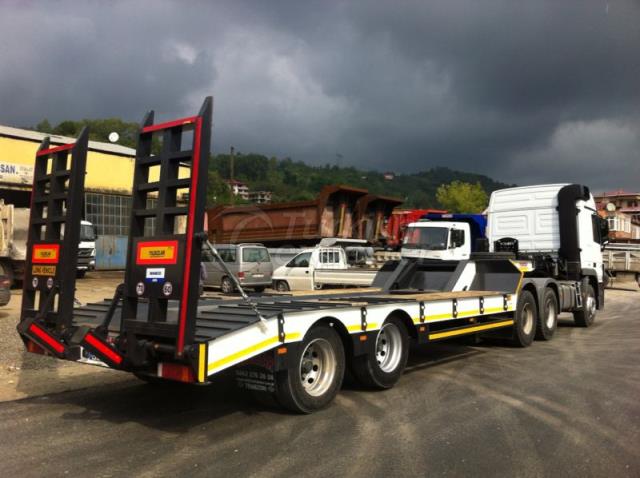 2 Axle Lowbed Trailer