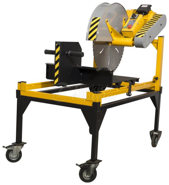 BRICK CUTTING MACHINE